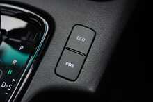 Toyota Hilux D-4D GR SPORT 