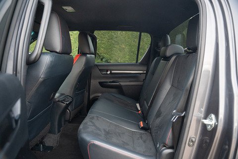 2.8 D-4D GR SPORT Pickup Double Cab 4dr Diesel Auto 4WD Euro 6 (s/s) (204 ps)