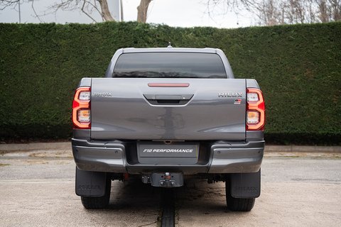 2.8 D-4D GR SPORT Pickup Double Cab 4dr Diesel Auto 4WD Euro 6 (s/s) (204 ps)