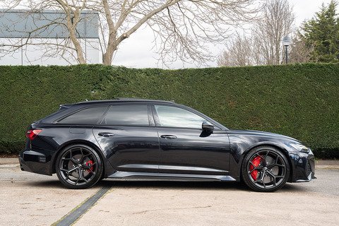 4.0 TFSI V8 Performance Carbon Vorsprung Estate 5dr Petrol Tiptronic quattro Euro 6 (s/s) (630 ps)