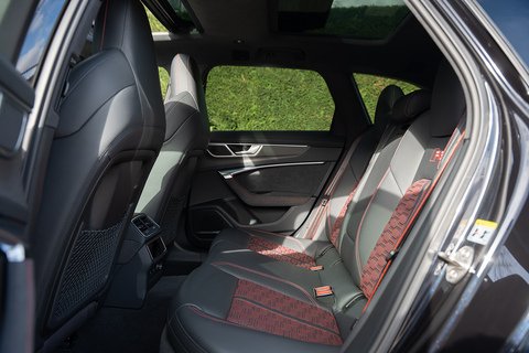 4.0 TFSI V8 Performance Carbon Vorsprung Estate 5dr Petrol Tiptronic quattro Euro 6 (s/s) (630 ps)