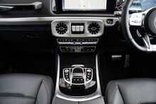 Mercedes-Benz G Class G63 V8 BiTurbo AMG 