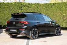 Volkswagen Golf eTSI MHEV R-Line 