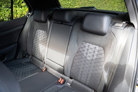 1.5 eTSI MHEV R-Line Hatchback 5dr Petrol Hybrid DSG Euro 6 (s/s) (150 ps)