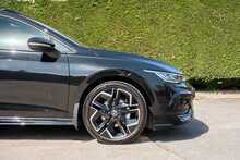 Volkswagen Golf eTSI MHEV R-Line 