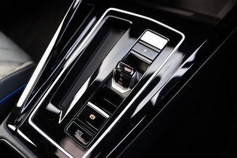 1.5 eTSI MHEV R-Line Hatchback 5dr Petrol Hybrid DSG Euro 6 (s/s) (150 ps)