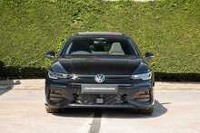 Volkswagen Golf eTSI MHEV R-Line 