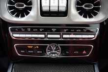 Mercedes-Benz G Class G63 V8 BiTurbo AMG Carbon Edition 