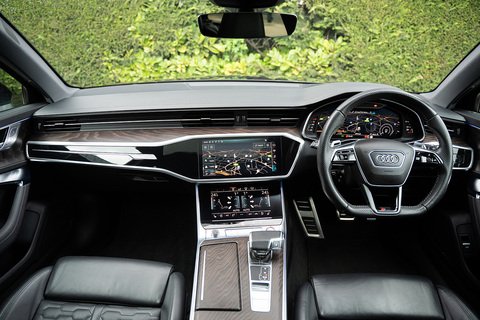 4.0 TFSI V8 Vorsprung Estate 5dr Petrol Tiptronic quattro Euro 6 (s/s) (600 ps)
