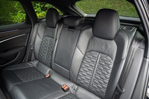 4.0 TFSI V8 Vorsprung Estate 5dr Petrol Tiptronic quattro Euro 6 (s/s) (600 ps)