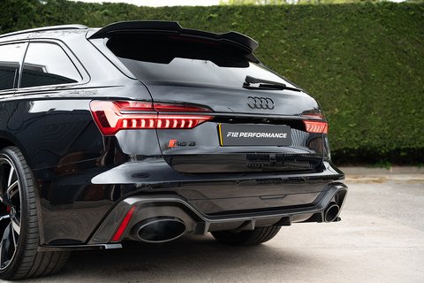 4.0 TFSI V8 Vorsprung Estate 5dr Petrol Tiptronic quattro Euro 6 (s/s) (600 ps)