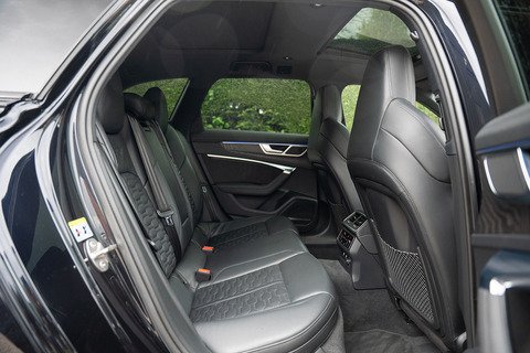 4.0 TFSI V8 Vorsprung Estate 5dr Petrol Tiptronic quattro Euro 6 (s/s) (600 ps)