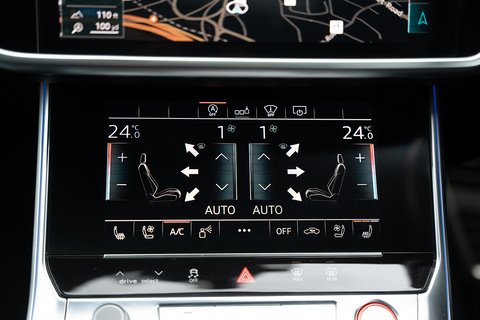 4.0 TFSI V8 Vorsprung Estate 5dr Petrol Tiptronic quattro Euro 6 (s/s) (600 ps)