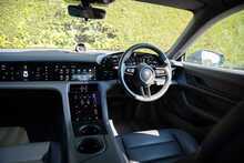 Porsche Taycan Performance Plus 4S 