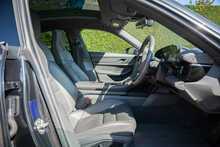 Porsche Taycan Performance Plus 4S 