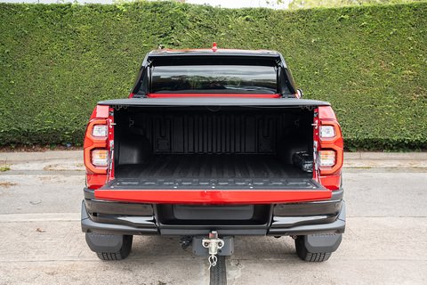 2.8 D-4D GR SPORT II Pickup Double Cab 4dr Diesel Auto 4WD Euro 6 (s/s) (204 ps)