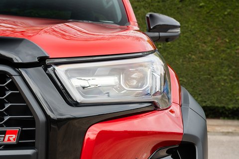 2.8 D-4D GR SPORT II Pickup Double Cab 4dr Diesel Auto 4WD Euro 6 (s/s) (204 ps)