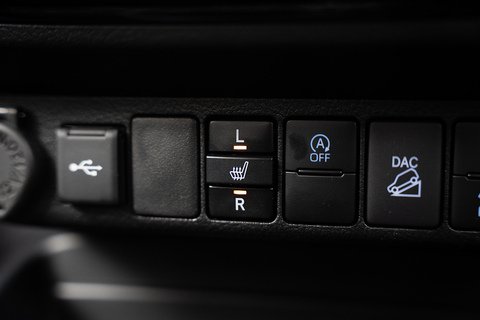 2.8 D-4D GR SPORT II Pickup Double Cab 4dr Diesel Auto 4WD Euro 6 (s/s) (204 ps)