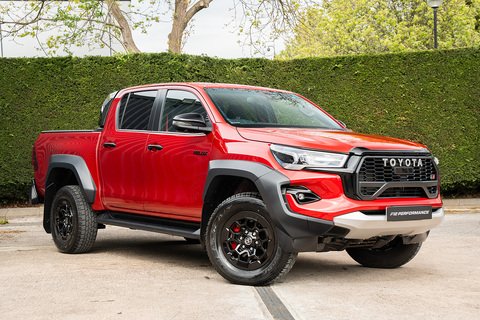 2.8 D-4D GR SPORT II Pickup Double Cab 4dr Diesel Auto 4WD Euro 6 (s/s) (204 ps)
