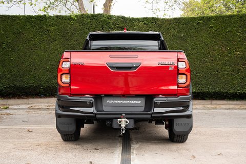 2.8 D-4D GR SPORT II Pickup Double Cab 4dr Diesel Auto 4WD Euro 6 (s/s) (204 ps)