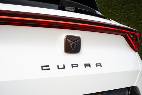 1.4 eHybrid 12.8kWh VZ1 SUV 5dr Petrol Plug-in Hybrid DSG Euro 6 (s/s) (245 ps)