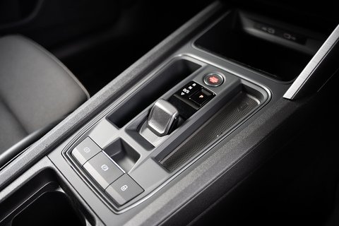 1.4 eHybrid 12.8kWh VZ1 SUV 5dr Petrol Plug-in Hybrid DSG Euro 6 (s/s) (245 ps)