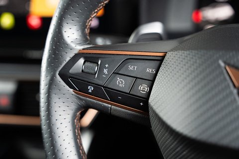 1.4 eHybrid 12.8kWh VZ1 SUV 5dr Petrol Plug-in Hybrid DSG Euro 6 (s/s) (245 ps)