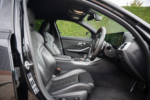 3.0 BiTurbo Competition Saloon 4dr Petrol Steptronic M xDrive Euro 6 (s/s) (530 ps)