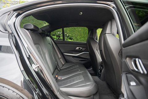 3.0 BiTurbo Competition Saloon 4dr Petrol Steptronic M xDrive Euro 6 (s/s) (530 ps)