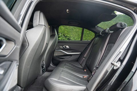 3.0 BiTurbo Competition Saloon 4dr Petrol Steptronic M xDrive Euro 6 (s/s) (530 ps)