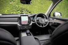Volvo XC90 B5 MHEV Ultra Bright 