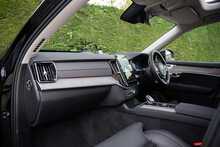 Volvo XC90 B5 MHEV Ultra Bright 