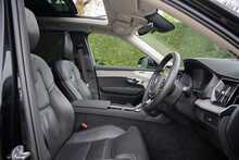 Volvo XC90 B5 MHEV Ultra Bright 