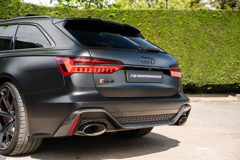 4.0 TFSI V8 Performance Carbon Vorsprung Estate 5dr Petrol Tiptronic quattro Euro 6 (s/s) (630 ps)