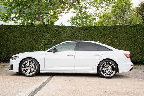 2.0 TFSIe 50 Black Edition Saloon 4dr Petrol Plug-in Hybrid S Tronic quattro Euro 6 (s/s) 17.9kWh (299 ps)