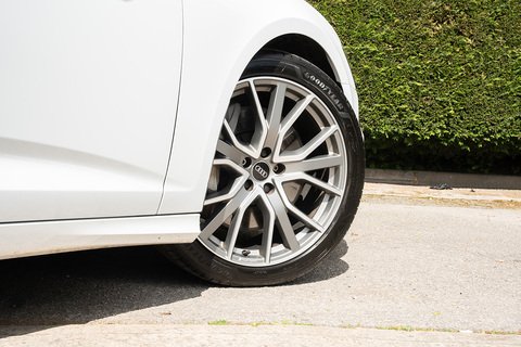 2.0 TFSIe 50 Black Edition Saloon 4dr Petrol Plug-in Hybrid S Tronic quattro Euro 6 (s/s) 17.9kWh (299 ps)