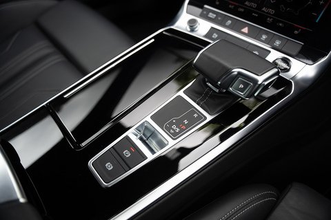 2.0 TFSIe 50 Black Edition Saloon 4dr Petrol Plug-in Hybrid S Tronic quattro Euro 6 (s/s) 17.9kWh (299 ps)