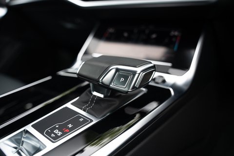 2.0 TFSIe 50 Black Edition Saloon 4dr Petrol Plug-in Hybrid S Tronic quattro Euro 6 (s/s) 17.9kWh (299 ps)