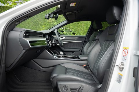 2.0 TFSIe 50 Black Edition Saloon 4dr Petrol Plug-in Hybrid S Tronic quattro Euro 6 (s/s) 17.9kWh (299 ps)
