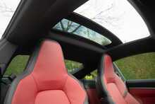 Porsche 911 T 992 Carrera 