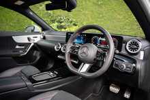 Mercedes-Benz A Class A250e AMG Line 