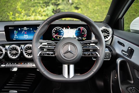 1.3 A250e 15.6kWh AMG Line (Premium Plus) Saloon 4dr Petrol Plug-in Hybrid 8G-DCT Euro 6 (s/s) (218 ps)
