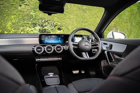 1.3 A250e 15.6kWh AMG Line (Premium Plus) Saloon 4dr Petrol Plug-in Hybrid 8G-DCT Euro 6 (s/s) (218 ps)