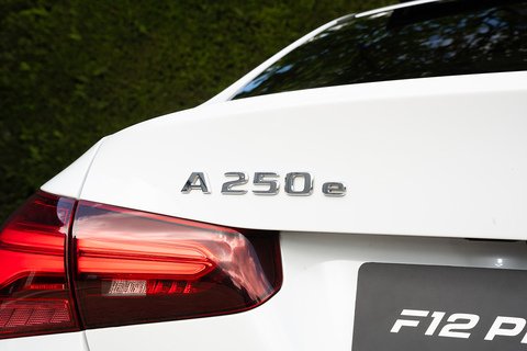 1.3 A250e 15.6kWh AMG Line (Premium Plus) Saloon 4dr Petrol Plug-in Hybrid 8G-DCT Euro 6 (s/s) (218 ps)