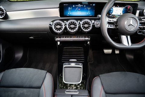 1.3 A250e 15.6kWh AMG Line (Premium Plus) Saloon 4dr Petrol Plug-in Hybrid 8G-DCT Euro 6 (s/s) (218 ps)