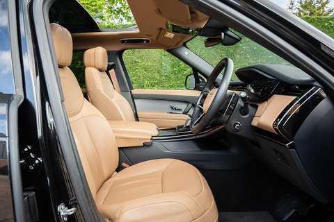 3.0 D300 MHEV SE SUV 5dr Diesel Auto 4WD Euro 6 (s/s) (300 ps)