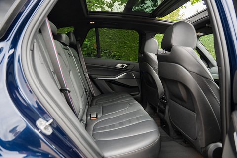 3.0 M50d SUV 5dr Diesel Auto xDrive Euro 6 (s/s) (400 ps)