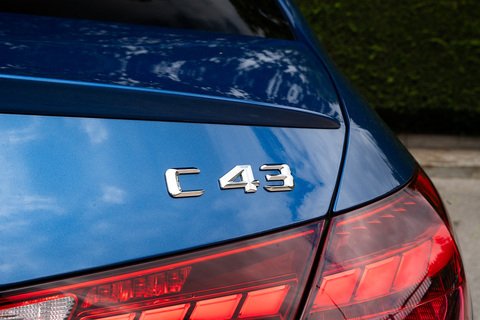 2.0 C43 MHEV AMG (Premium Plus) Saloon 4dr Petrol Hybrid G-Tronic+ 4MATIC Euro 6 (s/s) (408 ps)
