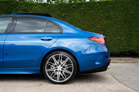 2.0 C43 MHEV AMG (Premium Plus) Saloon 4dr Petrol Hybrid G-Tronic+ 4MATIC Euro 6 (s/s) (408 ps)