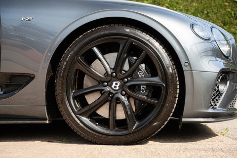4.0 V8 GTC Convertible 2dr Petrol Auto 4WD Euro 6 (s/s) (550 ps)